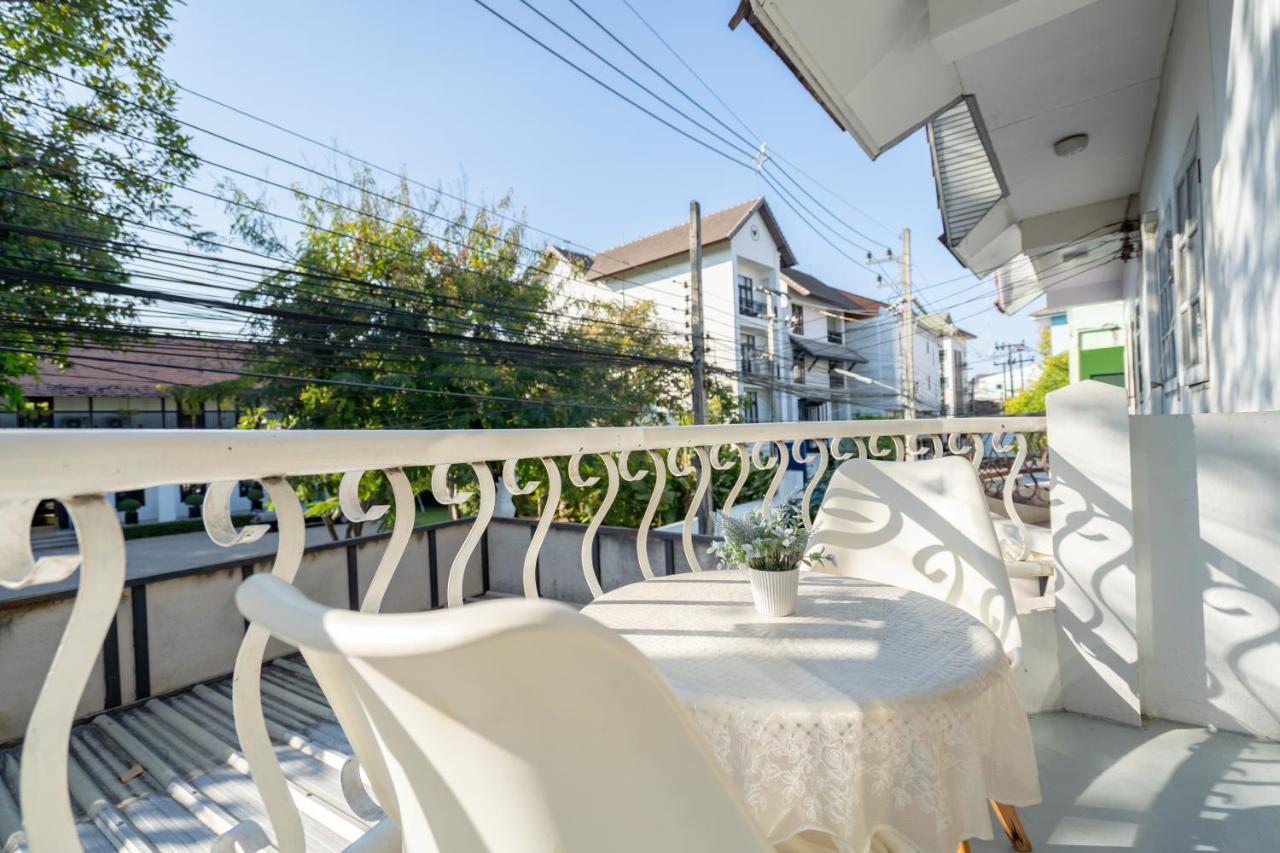 B House Chiang Mai Thailand Exterior foto